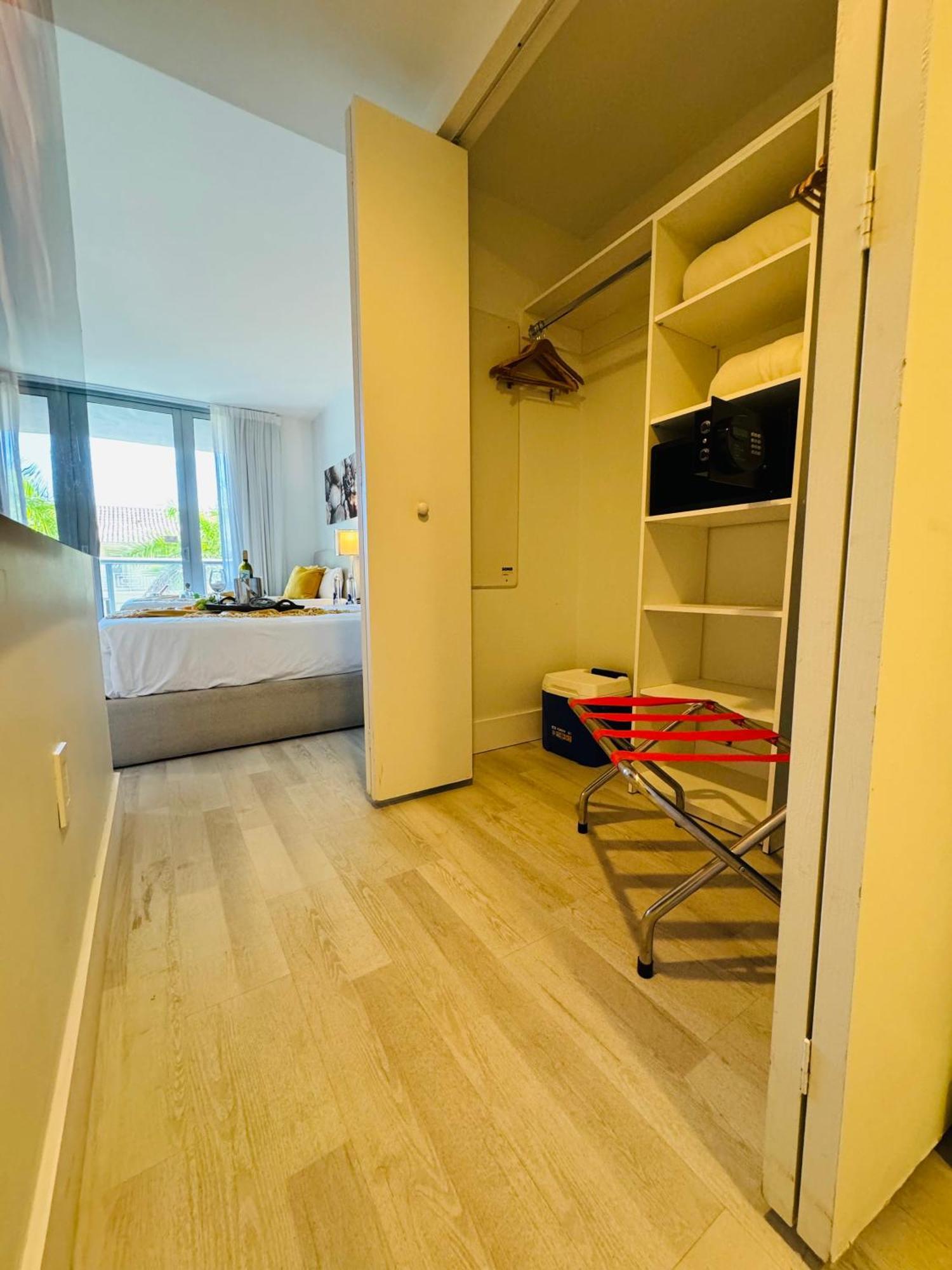 Beachwalk Resort & Condos Hallandale Beach Dış mekan fotoğraf