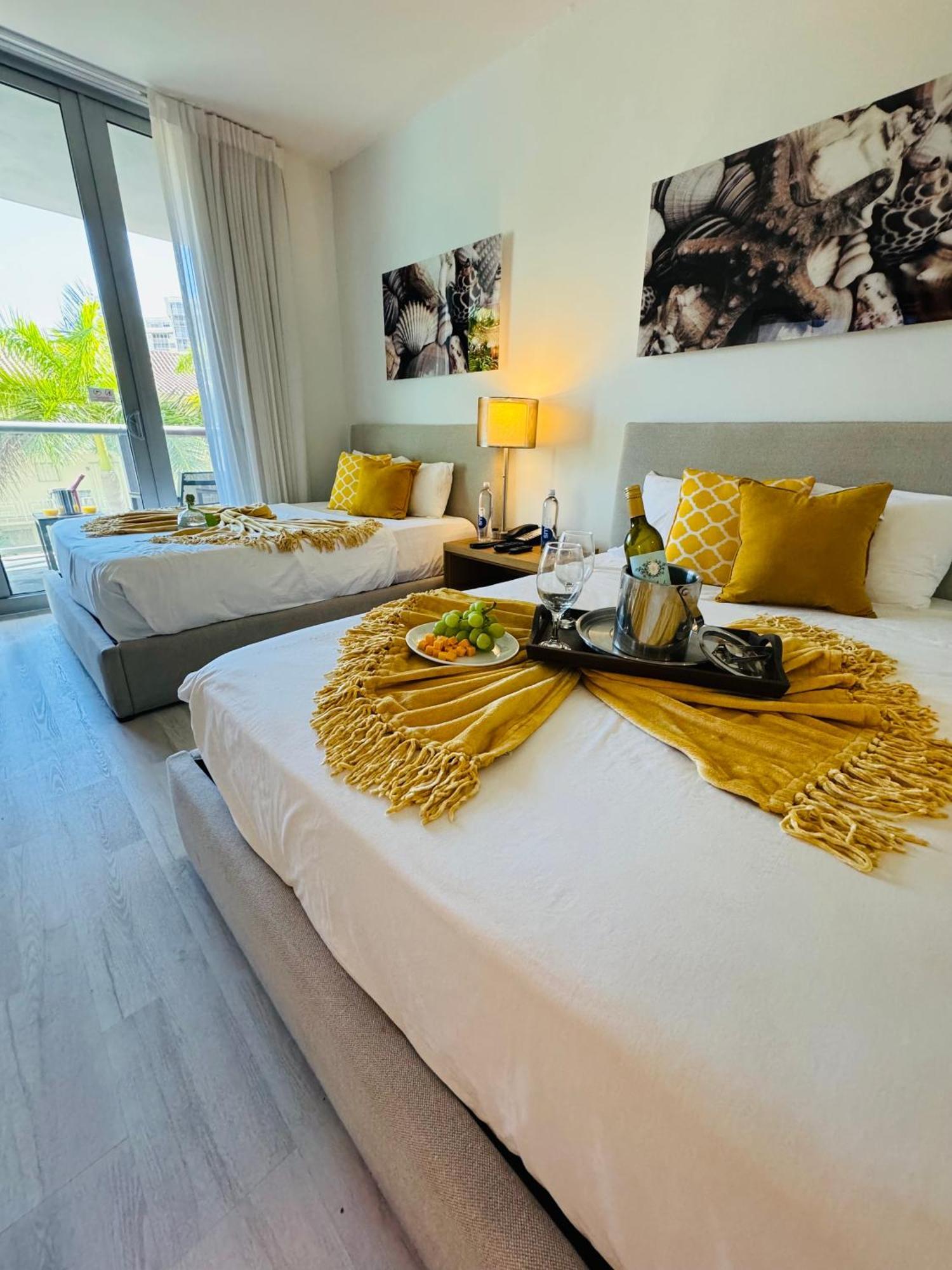 Beachwalk Resort & Condos Hallandale Beach Dış mekan fotoğraf