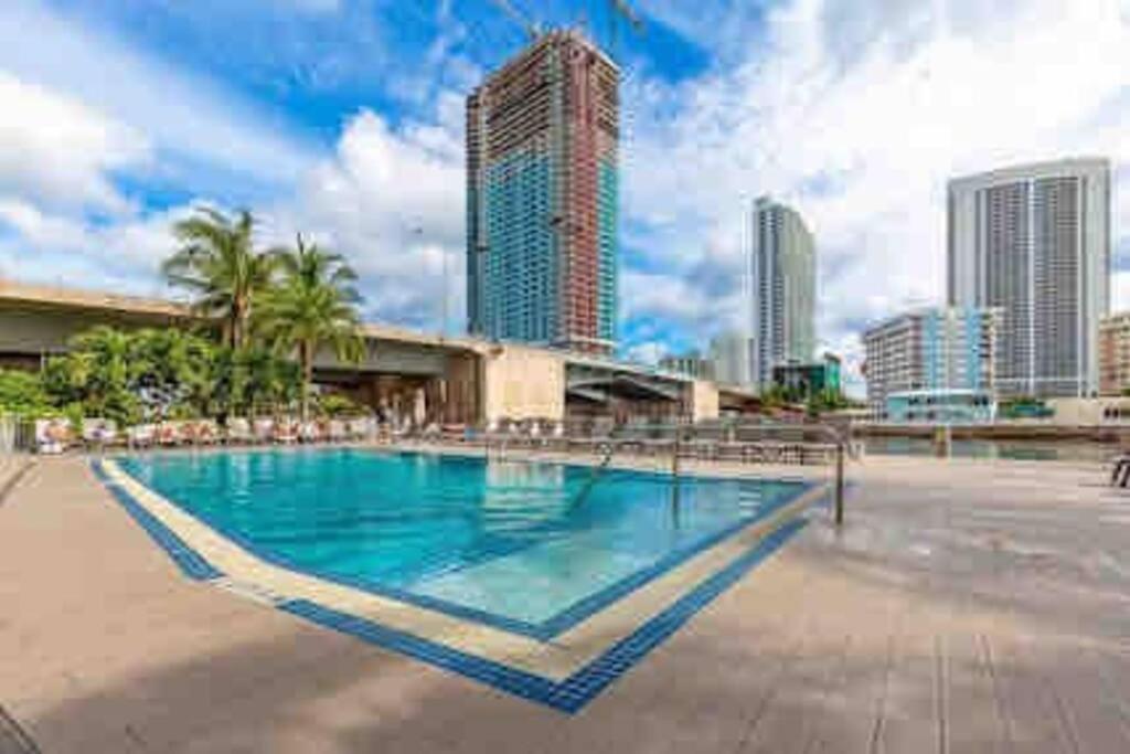 Beachwalk Resort & Condos Hallandale Beach Dış mekan fotoğraf