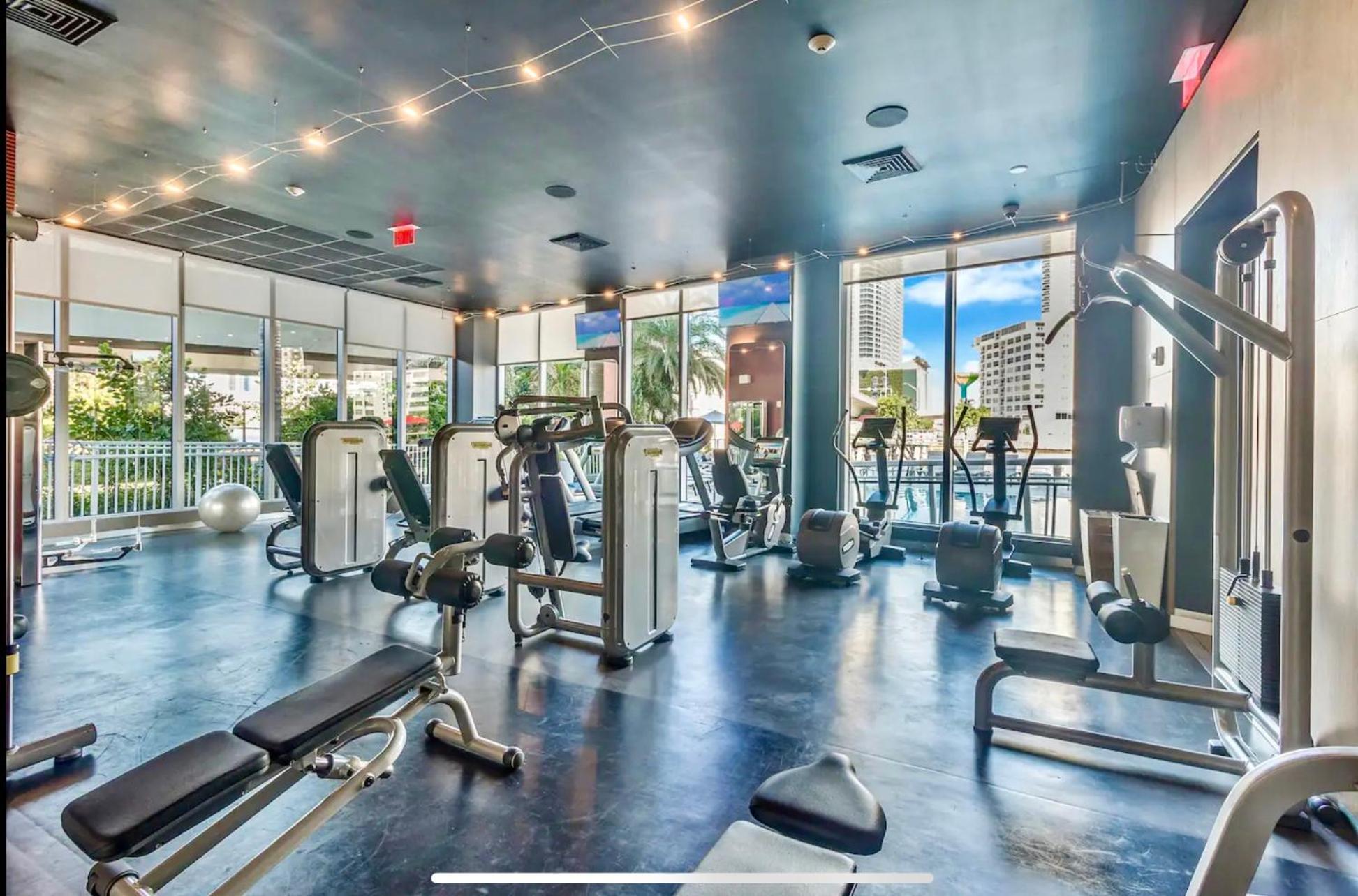 Beachwalk Resort & Condos Hallandale Beach Dış mekan fotoğraf
